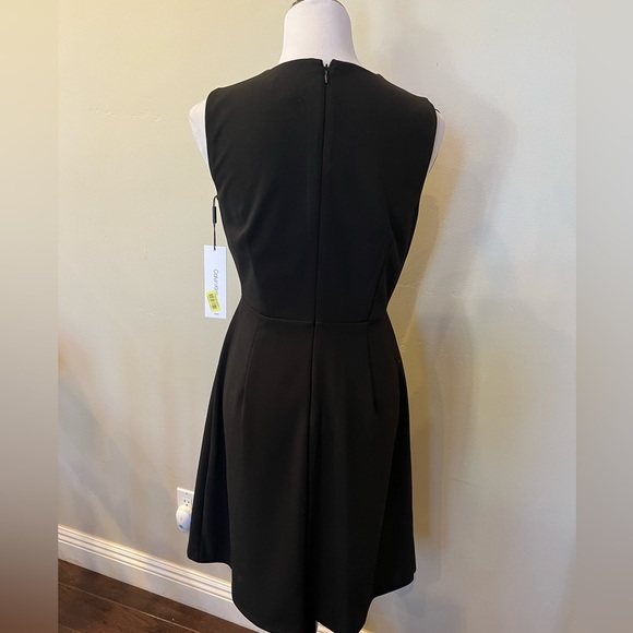Calvin Klein dress - Picture 4 of 5